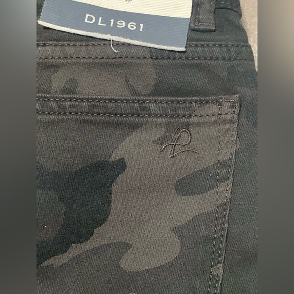 DL1961 Women Green Camo Florence Skinny Mid Rise Instascupt Crop Jeans NEW Sz 24 - Picture 6 of 9